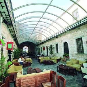 Outdoor Living Spaces POLYVANTIS